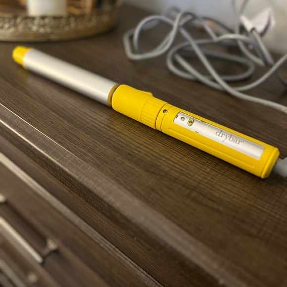 Drybar Other - Drybar rotating curling iron